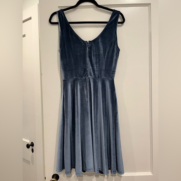 ModCloth Fervour Blue Velvet Dress with pockets - Picture 2 of 6